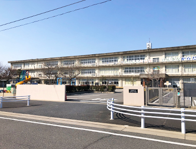 安城市立里町小学校