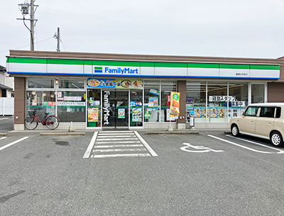 ファミリーマート豊橋市松井町店