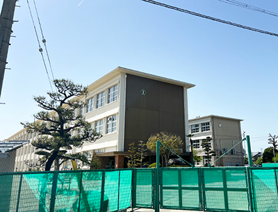 江南市布袋小学校