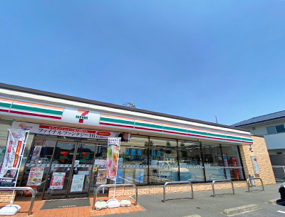 セブンイレブン小牧文津北店