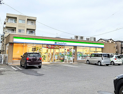 ファミリーマート瑞穂本願寺二丁目店