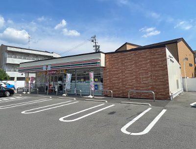 セブンイレブン岐阜鏡島大橋南店