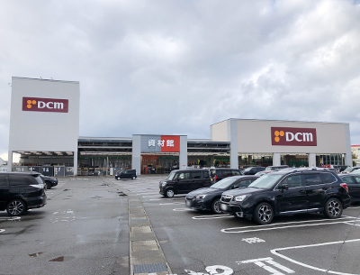 DCMカーマ金沢示野店