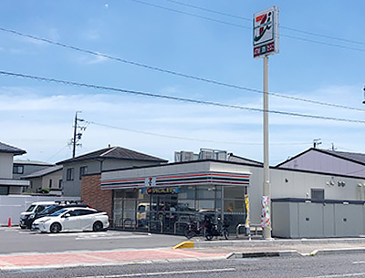 セブンイレブン四日市末永町店