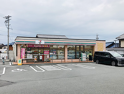 セブンイレブン 津市久居新町店