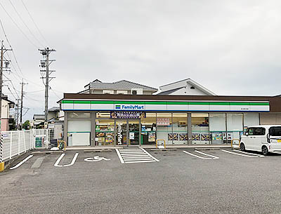 ファミリーマート 津久居中町店