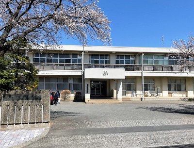 塩尻市立桔梗小学校