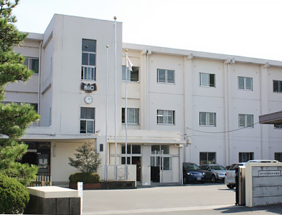 西山口小学校