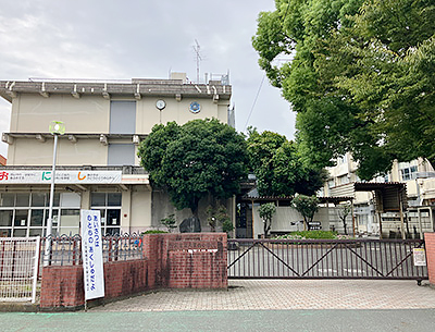 大里西小学校