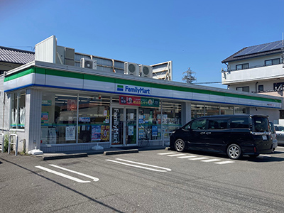 ファミリーマート静岡登呂六丁目店