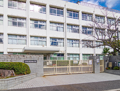 落合東小学校