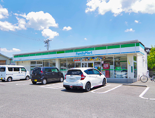 ファミリーマート八本松飯田店