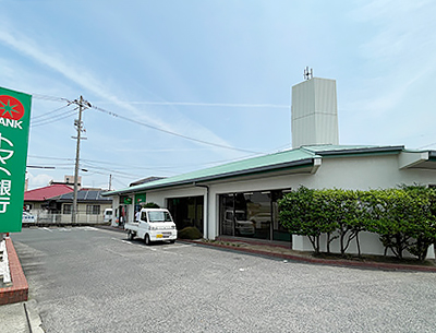 トマト銀行中島支店