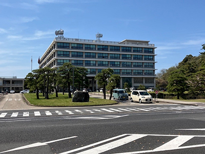 島根県庁