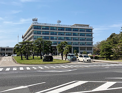 島根県庁