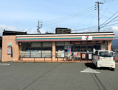 セブンイレブン山口東山二丁目店