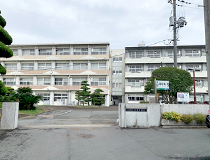 山口市立川西中学校