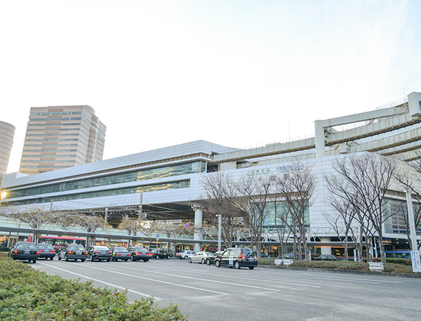 千葉都市モノレール「千葉公園」駅