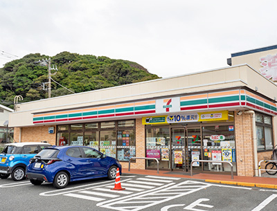 セブン-イレブン 鎌倉七里ガ浜店