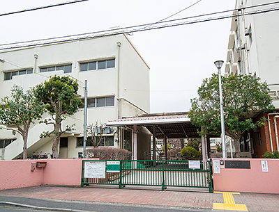 横浜市立大綱小学校