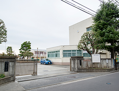 横浜市立大綱中学校