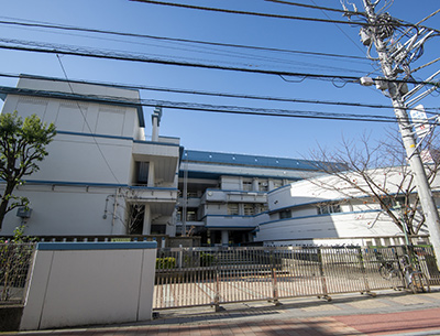 市立本町小学校