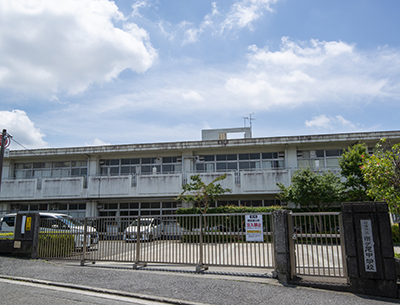 横浜市立市ヶ尾中学校