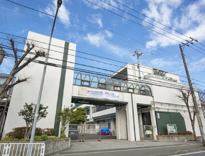 横浜市立岡野中学校