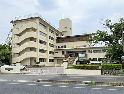 越谷市立大相模中学校