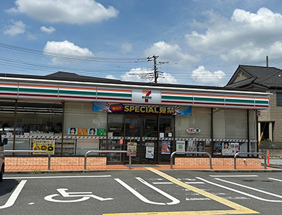 セブンイレブン草加弁天1丁目店