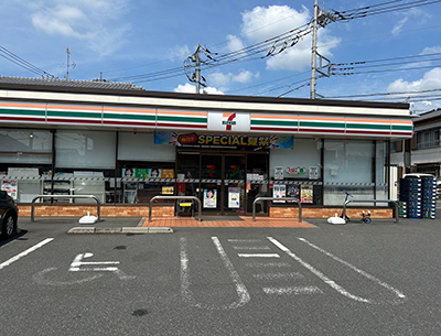 セブンイレブン草加氷川町南店