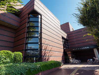 川越市立中央図書館