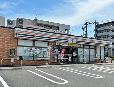 セブンイレブン草加金明通り店