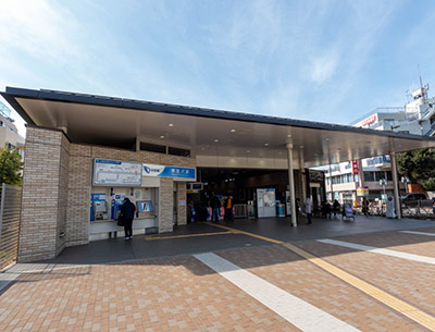 小田急電鉄小田原線「東北沢」駅