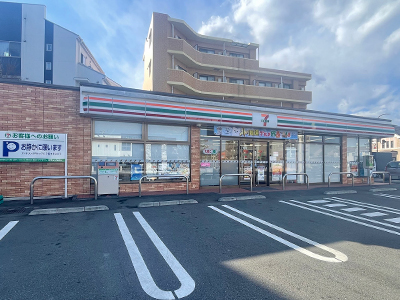 セブンイレブン 八王子みなみ野シティ店