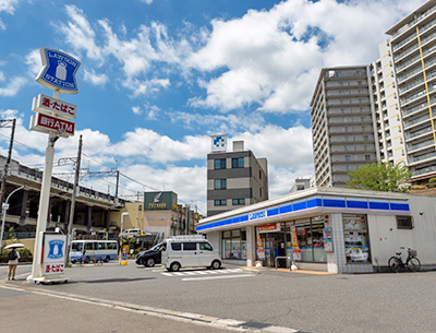 ローソン 若葉台駅前店