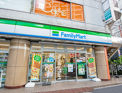 ファミリーマート天沼三丁目店