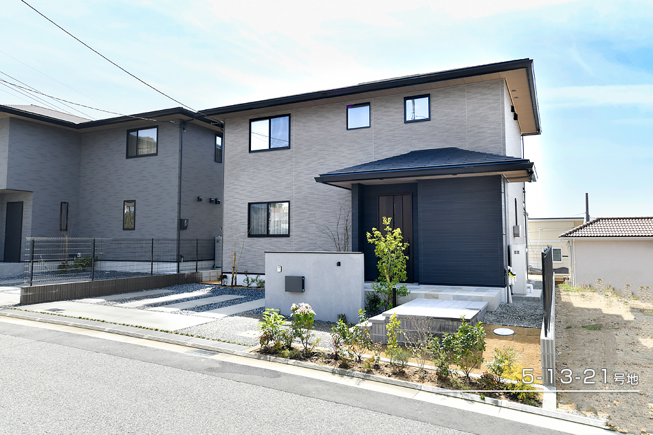 セキュレア宝塚山手台東　（本店木造住宅事業部）(分譲住宅)