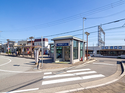 阪急宝塚線「山本」駅