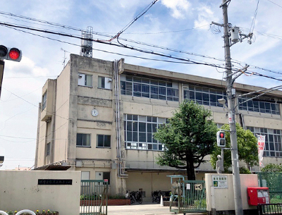 堺市立登美丘西小学校