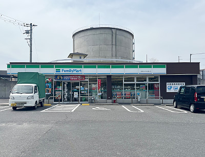 ファミリーマート草津かがやき通り店