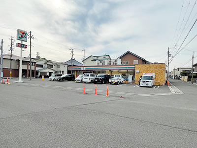 セブンイレブン和歌山久保丁2丁目店