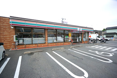 セブンイレブン　福岡室住口店