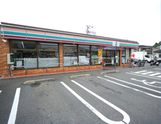 セブンイレブン 福岡室住口店