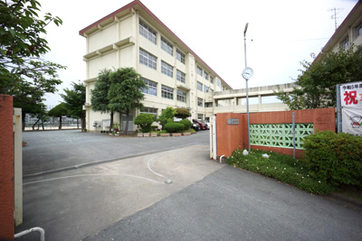 福岡市立梅林中学校