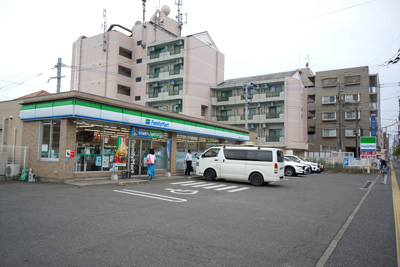 ファミリーマート　福岡七隈六丁目店