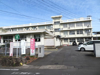 雲仙市立愛野中学校