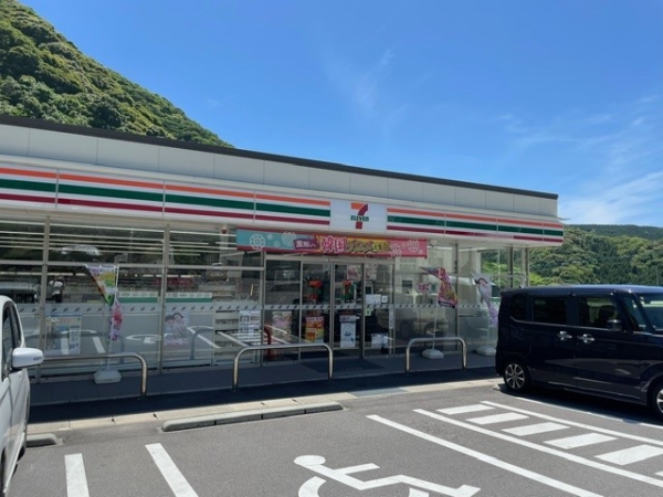 セブンイレブン長崎鳴見町店