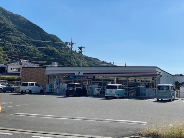 セブンイレブン長崎東店