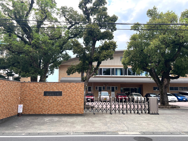 松前町立松前小学校